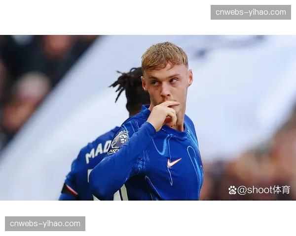 帕尔默成为英超历史首位三次在上半场完成帽子戏法球员